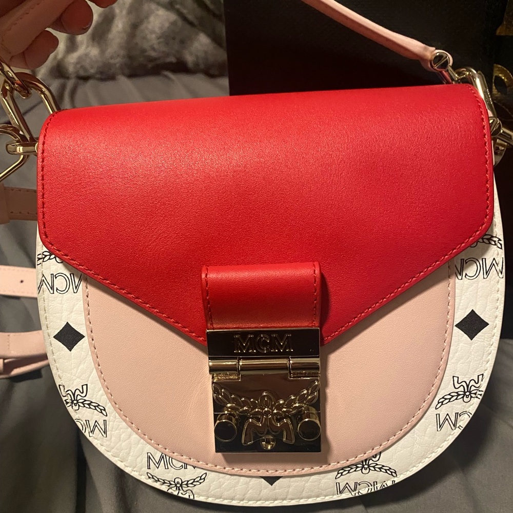 Mcm Women's  Top Handle bag.